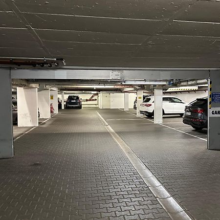 Truly - Viel Platz Fuer Business & Familie - Modern, Garage, Fahrstuhl Apartment Augsburg Exterior photo