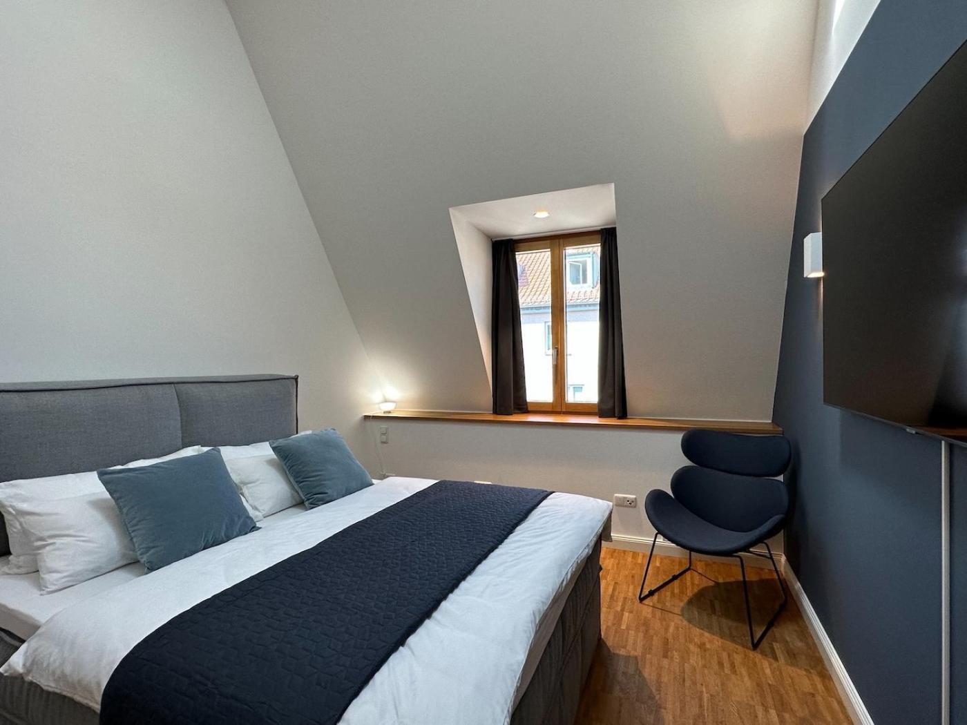 Truly - Viel Platz Fuer Business & Familie - Modern, Garage, Fahrstuhl Apartment Augsburg Exterior photo